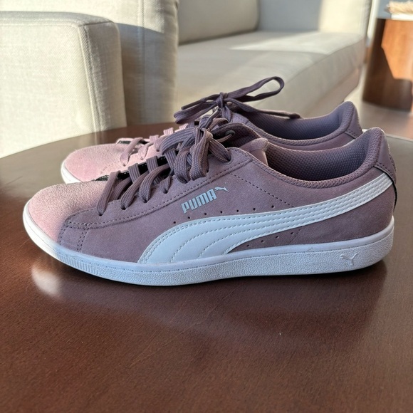 PUMA Women's Vikky Sneaker, Size 8.5 - Picture 14 of 14